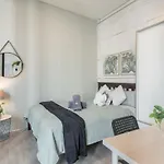 2Br Apt In Hurstville 1Min To Train Station Sleep 8